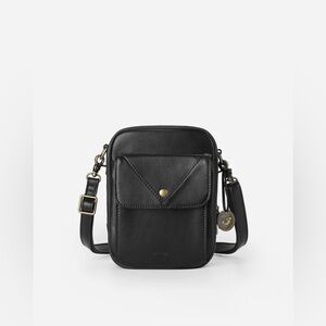 Minooy Thea Black Leather Crossbody Bag